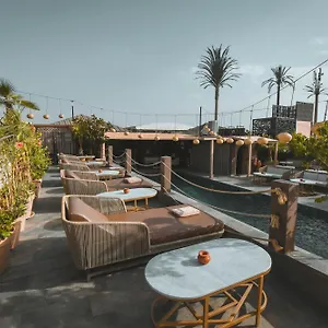 555 Clubbing Adults Only Hotel